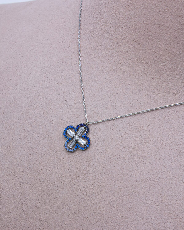 Flower with Crystal – Turkish 925 Silver Necklace