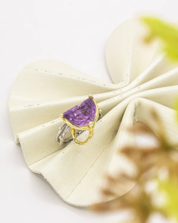 Majestic Amethyst Radiance – Turkish 925 Silver Statement Ring