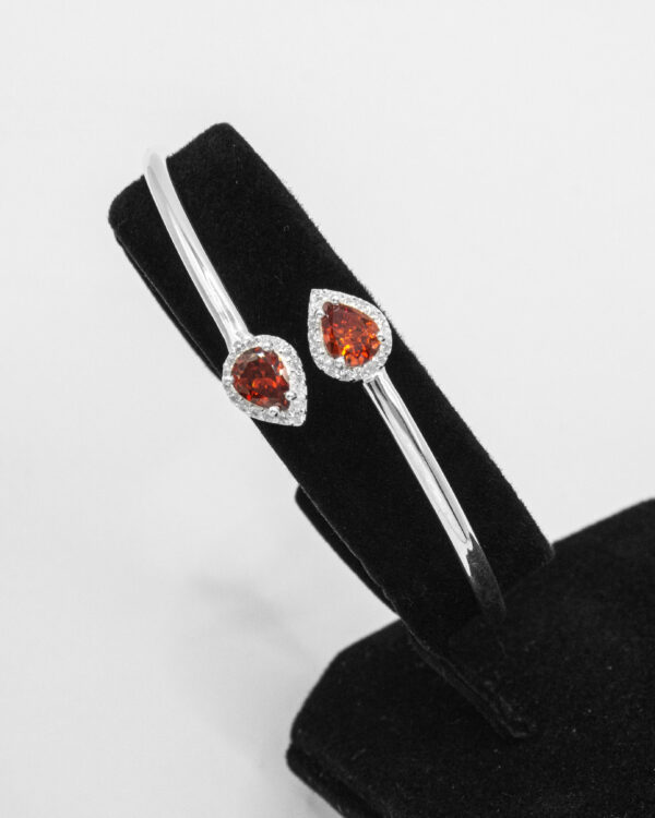 Emerald Radiance Teardrop Cuff – Turkish 925 Silver Bracelet - Image 2